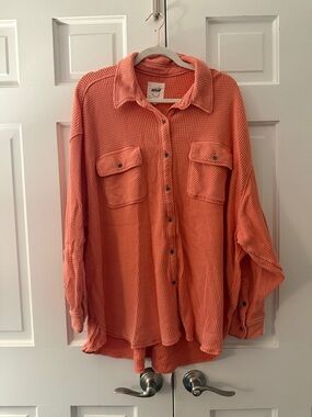 American Eagle Outfitters Coral Button-Down Waffle Shirt